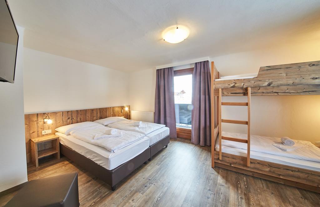 Holiday Lodge Fabian ซาลบาคฮินเทอร์เกลมม์ ภายนอก รูปภาพ