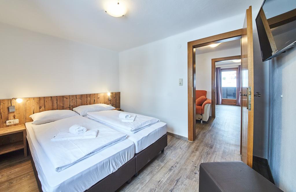 Holiday Lodge Fabian ซาลบาคฮินเทอร์เกลมม์ ภายนอก รูปภาพ